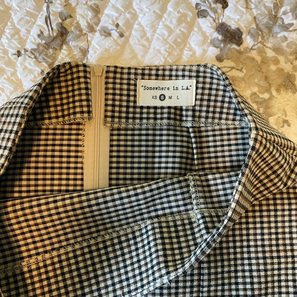 NWOT plaid mini skirt sz small - Picture 4 of 10